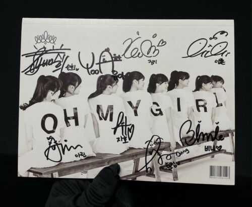OH MY GIRL autographed "CUPID" 1st Mini Album signed PROMO CD - Picture 2 of 12