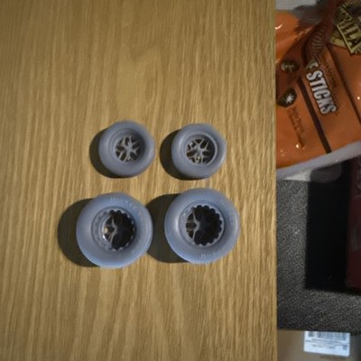 Resin 17/15 Scale in. Billet Specialties Drag Wheels W/ Cheater Slicks 1/24,1/25