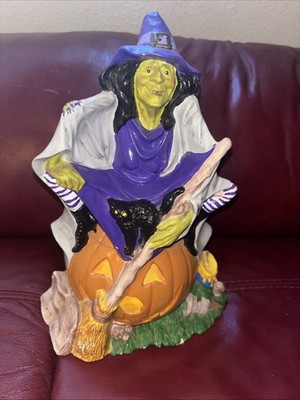 Byron Mold Company 1972 Halloween Décor Ceramic Witch Pumpkin Cat Figurine 11''T