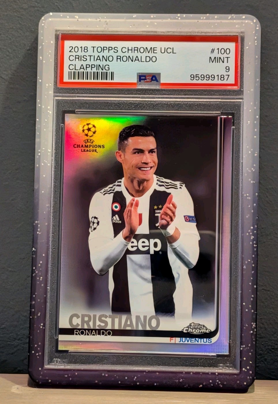 2018•Cristiano Ronaldo• CLAPPING-IMAGE VARIATION SP! Topps Chrome UCL #100 view 2