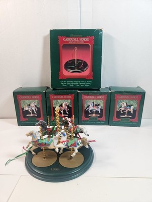 Vintage 1989 Hallmark Christmas Carousel Horses Complete Snow Holly Star Ginger