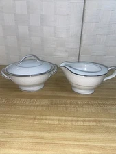 NORITAKE BUCKINGHAM 6438 Sugar  Bowl & Creamer WHITE Flowers Platinum Trim Japan