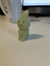 SMISKI Living Series - “Daydreaming” With Cat On Head. Glow In The Dark