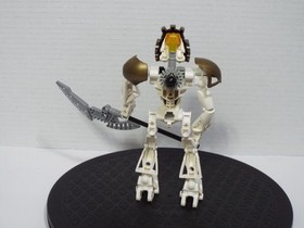 LEGO BIONICLE TITANS TAKANUVA (8596) COMPLETE FIGURES WITH MANUAL FREE SHIPPING