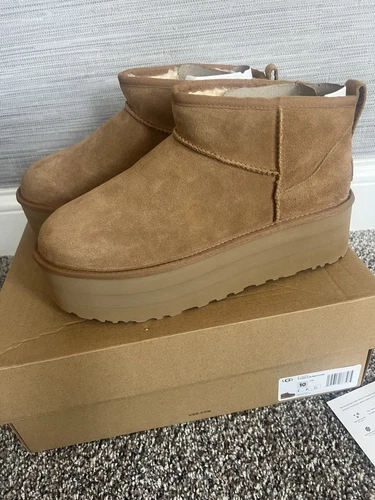 UGG Classic Ultra Mini Platform Castagno 100% Autentico US 10 Nuovo con scatola