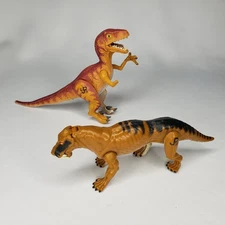 2x Jurassic Park 1993 Kenner Fang Lycaenops JP12 Velociraptor Dino Scream JP10