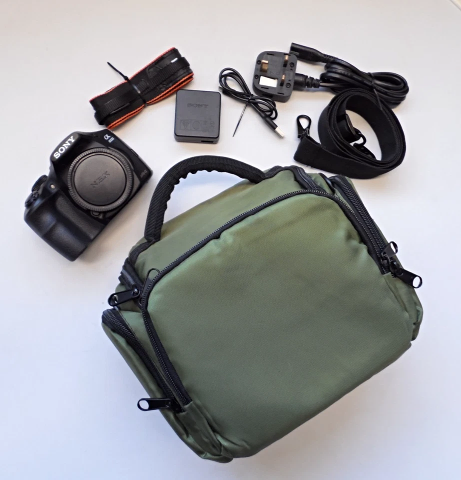 Sony Alpha 3000, photo 4 of 5