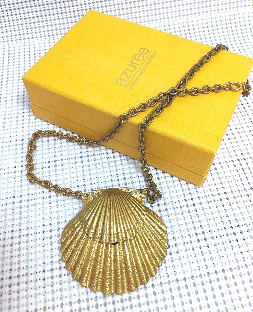 🌐 ESTEE LAUDER AZUREE COMPACT NECKLACE for SOLID PERFUME 1972