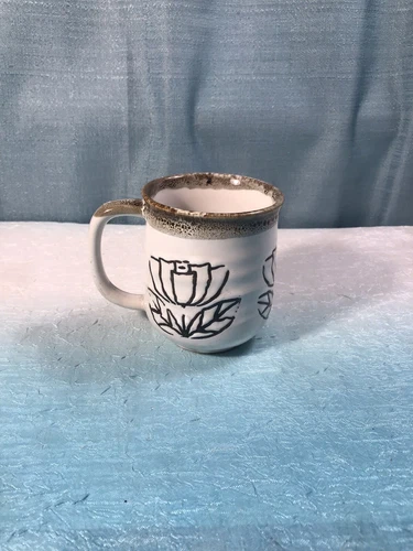 Otagiri Flower Embossed Vintage Coffee Cup Made In Japan Tulip Brown Speckle Rim