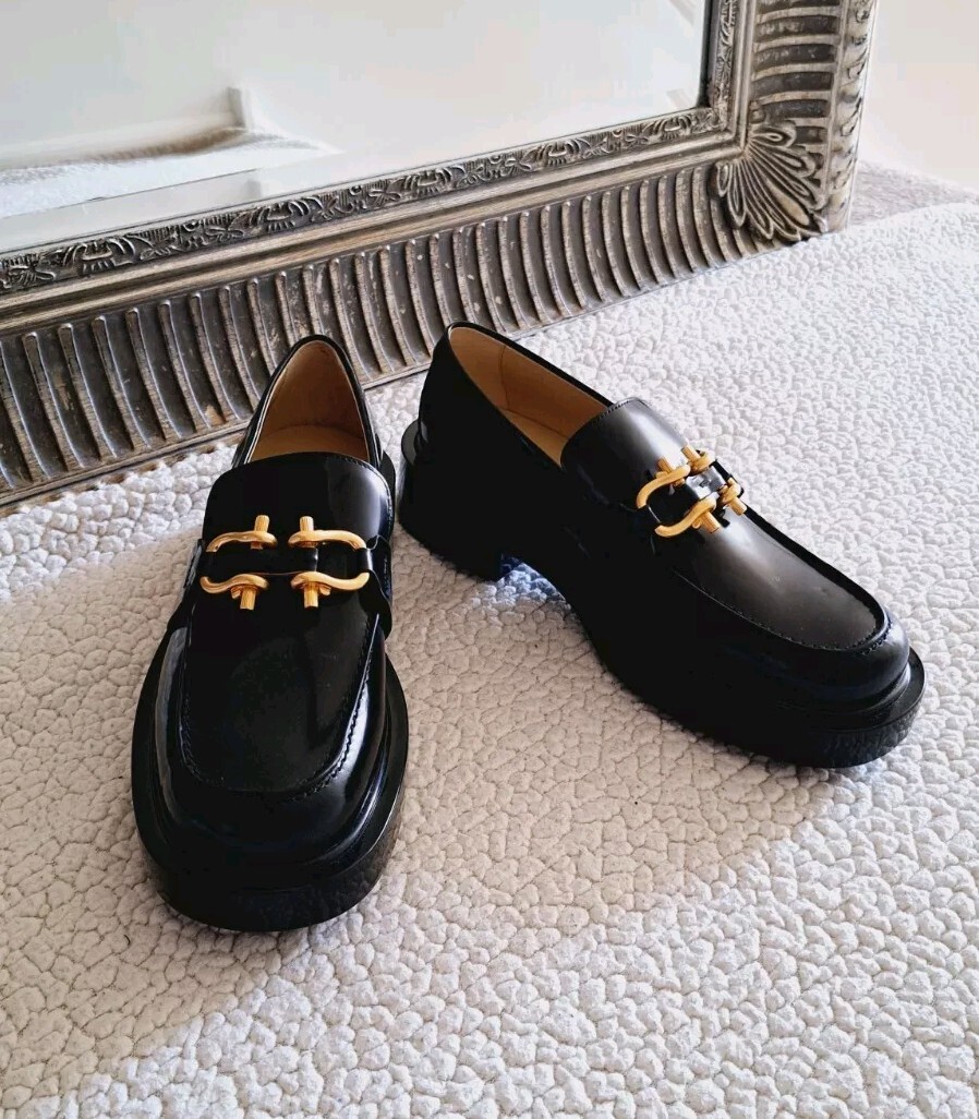 BOTTEGA VENETA Monsieur Leather Loafers Men’s In Black EU 41 US 8 Org $1,300 luxury-men-bottega-veneta-used  main image 3