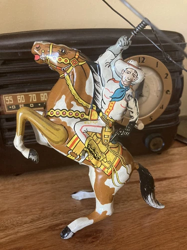 Vintage Marx Tin Wind-Up Cowboy Rider--Twirling Lasso--1930's--Works!