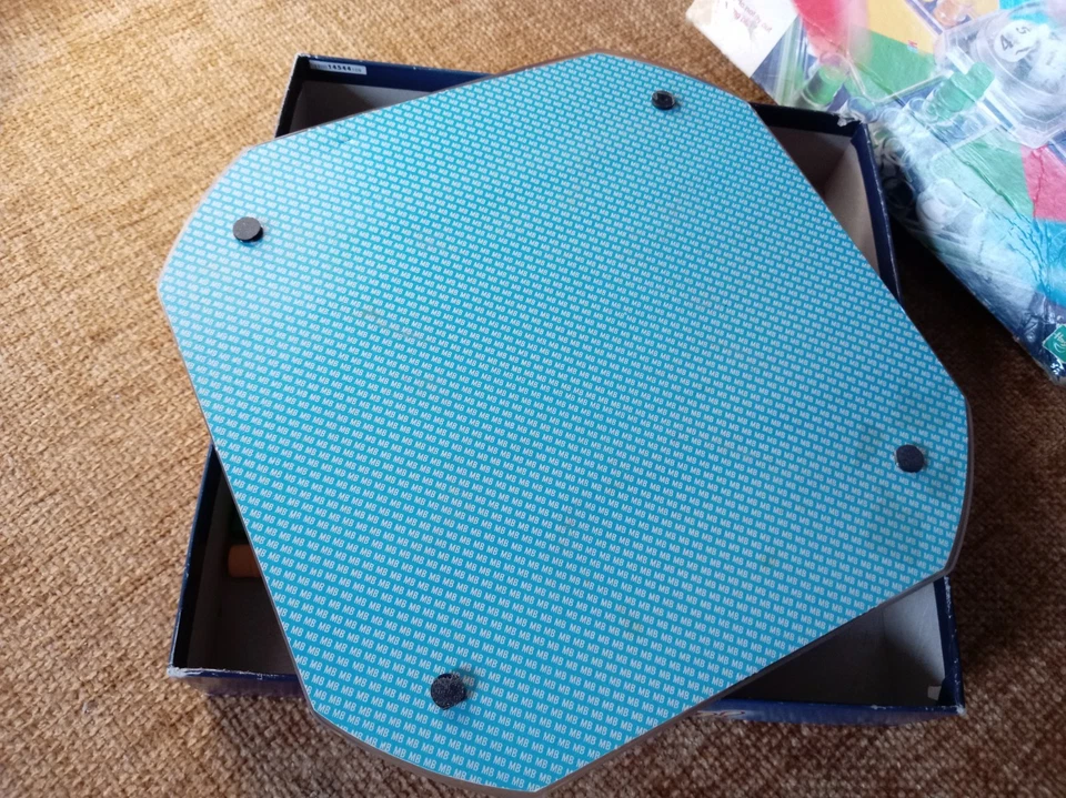 Vintage Frustration Pop-O-Matic Board Game - MB Games 2000 100% Complete VGC - Image 4 of 4