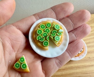 1:6 miniature dollhouse key lime strawberry chocolate handmade clay pie slices