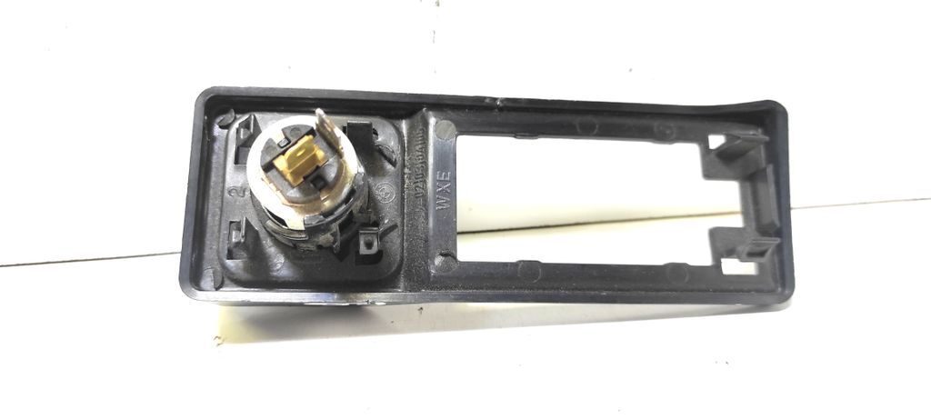 Rahmen Steckdose leuchte Beleuchtung innen BMW E81 E87 6949439  