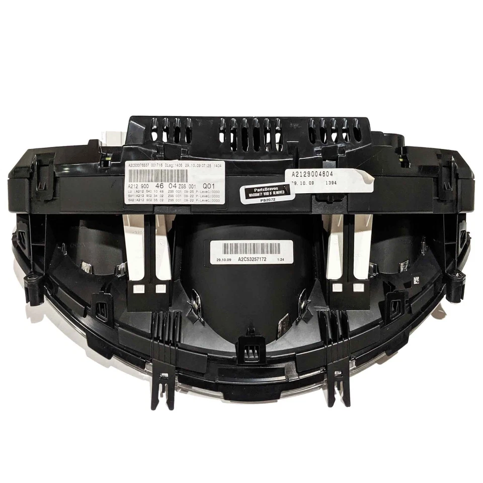 Cuadro de instrumentos velocímetro OEM Mercedes-Benz E350 E550 W212 cupé 2010 2011 Foto 4 de 4