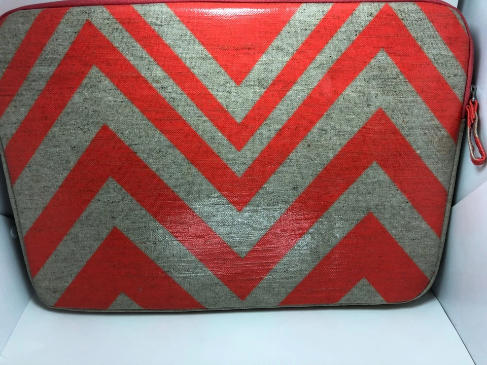 Studio C Chevron On Macbook Pro Air Laptop Sleeve  Notebook Case Coral/Linen 16" - Image 2 of 3