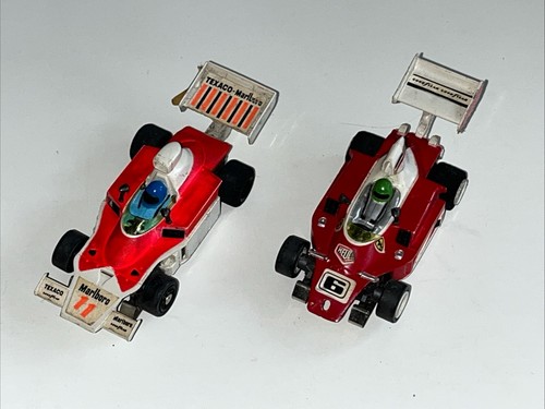 Aurora Slot Racing Cars Formula One F1 G-Plus X2 McLaren And Ferrari Working - Picture 2 of 24