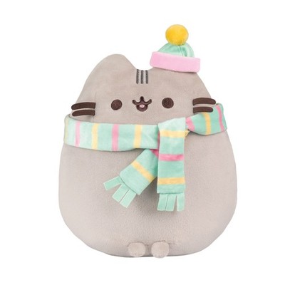 Aurora Cozy Winter Pusheen Stofftier, mehrfarbige Plüschkatze mit Schal/Mütze