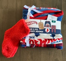 HOT WHEELS Christmas Pajama Sleep 2-Piece Set Cozy Socks Boys Size 4T Toddlers