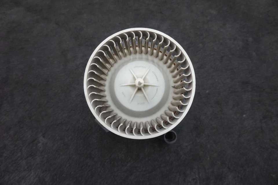 Ventilador de motor soplador HVAC OEM 52487088 Chevrolet Corvette C5 Z06 2000-04 Foto 2 de 4