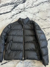 Moose Knuckles Javelin puffer jacket in carbon black Size M