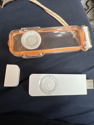 Apple iPod Shuffle : 1st Generation : White A1112 : 512MB : Tested & Working