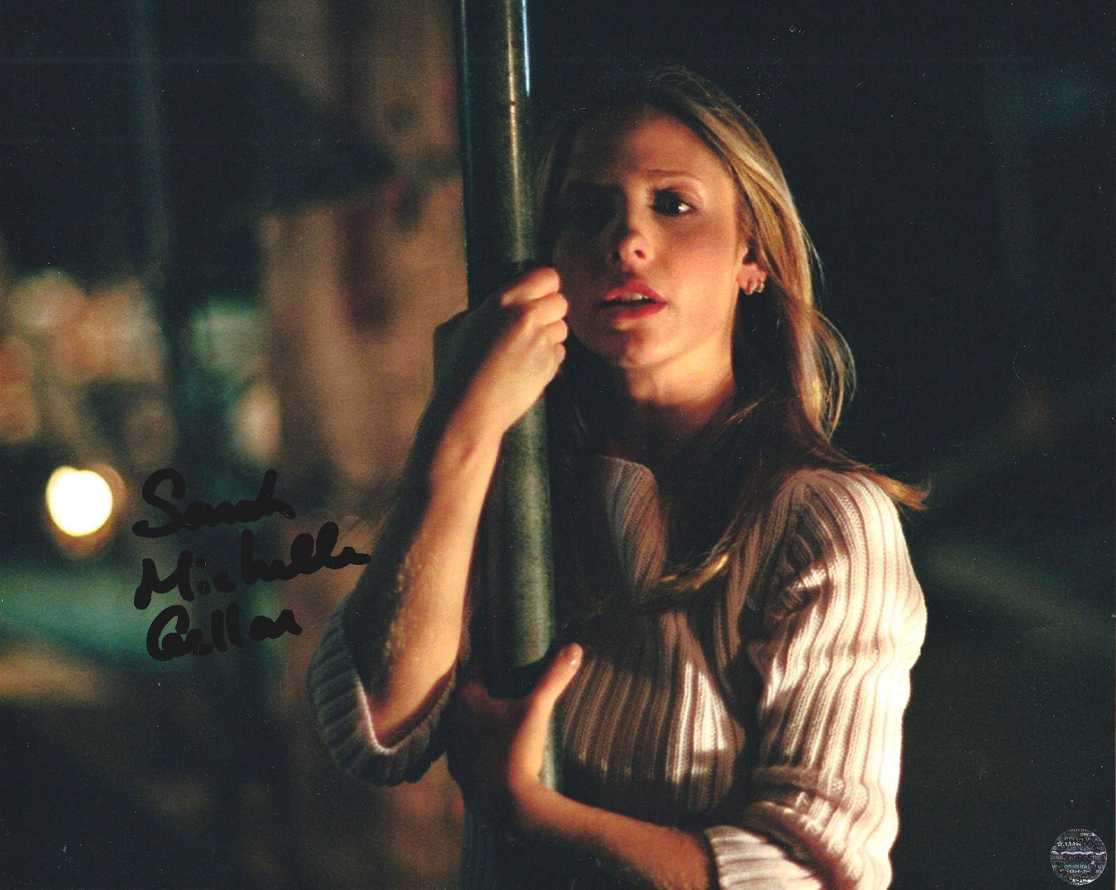 Sarah Michelle Gellar Autographed Hot Sexy 8x10 Photo with COA-Matching Hologram
