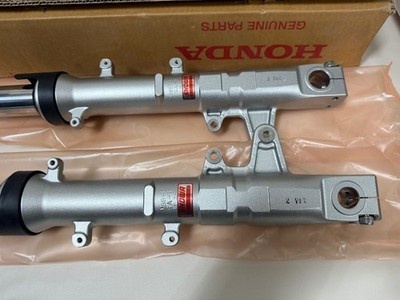 HONDA VTR1000F FIRESTORM 1997-2000 LEFT + RIGHT FRONT FORK NEW (B6
