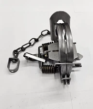 Duke # 1 3/4 OFFSET Coil Spring Traps 0476 Coyote Bobcat Fox Trapping