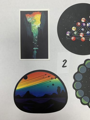 Lotto Adesivi Per Borraccia Laptop Skateboard Spazio NASA Astronauta Galaxy X5 - Foto 2 di 3