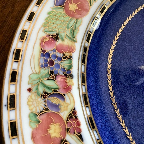 Wedgewood Blue Center Fruit Border Gold Trim Salad Plate ( 8 1/2 Inches) - Picture 3 of 6
