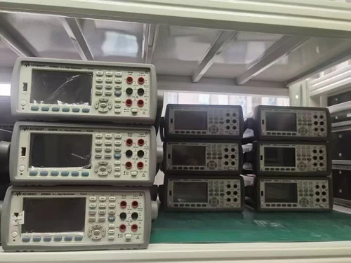 Keysight 34465A 6 1/2 Digital Multimeter 34465A 6½ / Good function /stock