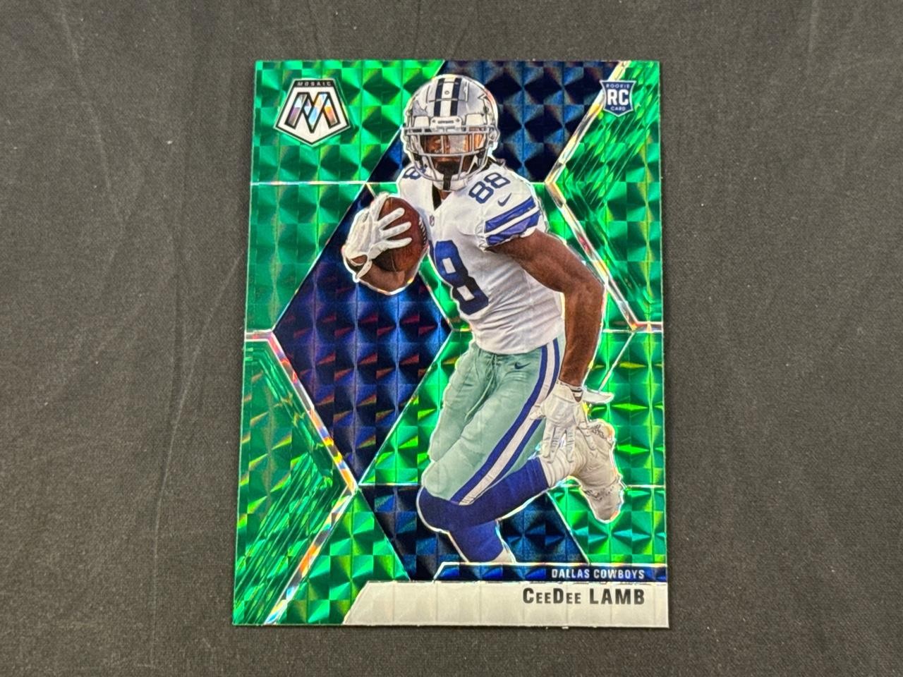 2020 PANINI MOSAIC CEEDEE LAMB #207 ROOKIE REACTIVE GREEN PRIZMS SP COWBOYS RC