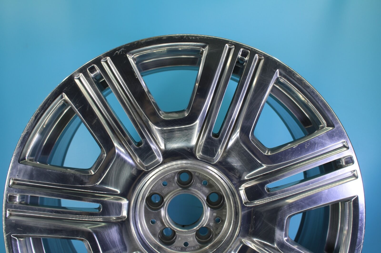 Rolls-Royce Cullinan 2020-2022 Rear Wheel P/N 92360423