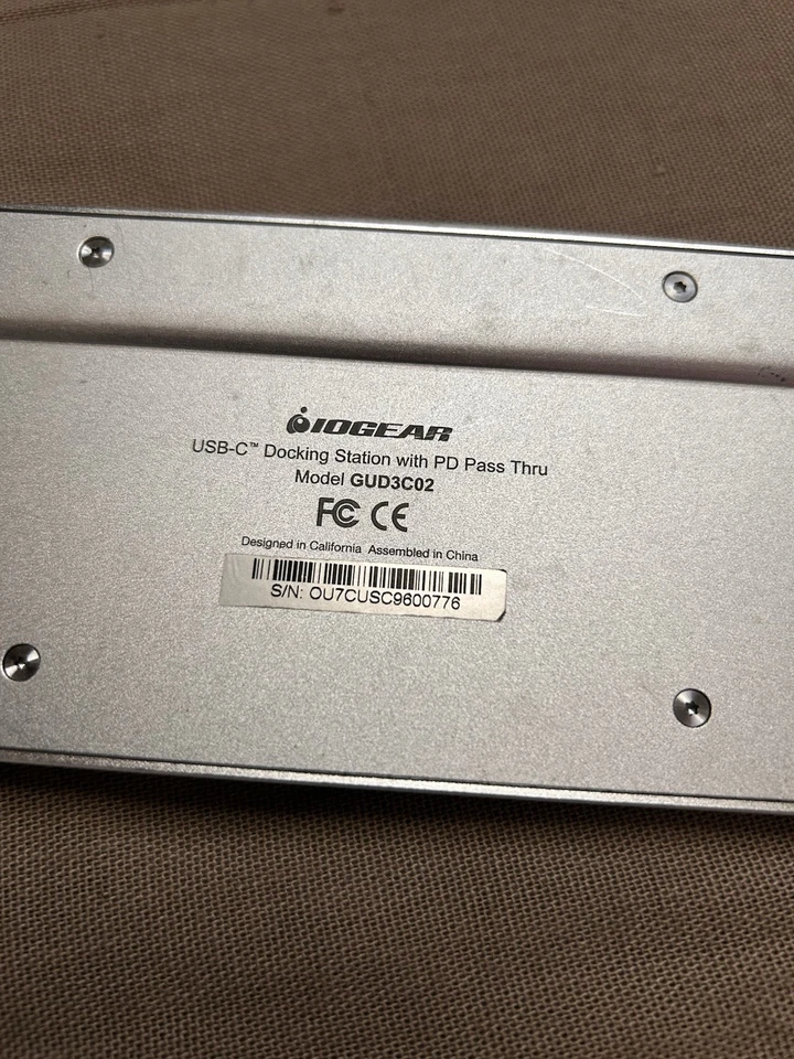 Docking Station IOGEAR GUD3CO2 USB-C with PD Pass Thru – Compact Hub - Image 3 of 4