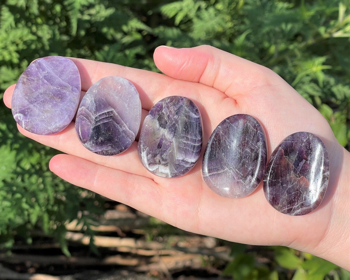 Amethyst Worry Stone (Amethyst Palm Stone, Smooth Polished Pocket