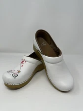 Dansko Clogs Women Size 37 White Bike Pattern