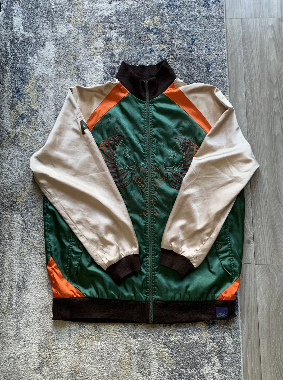 Veste bomber satin Nike manteau de stade souvenir Jordan Supreme Skajan Swoosh