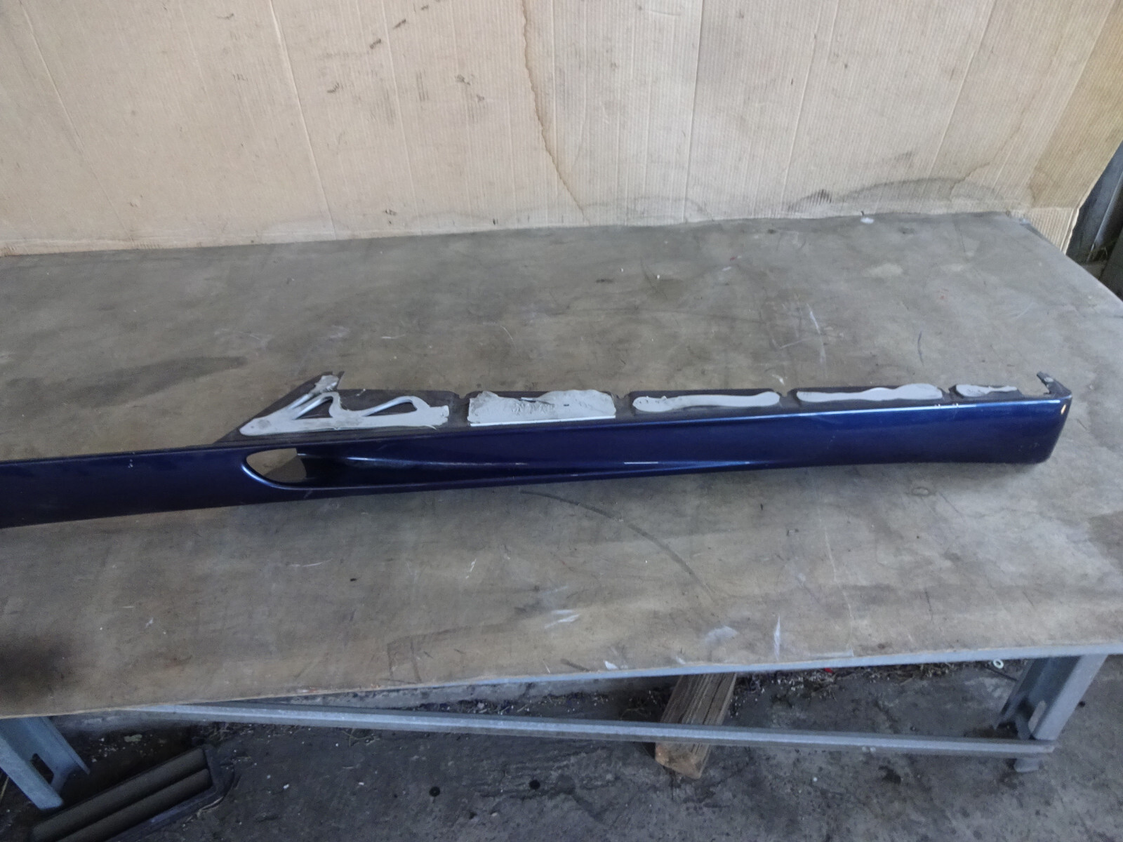 Ferrari 355 - RH Side Skirt / Rocker Panel Blue - P/N 64101100