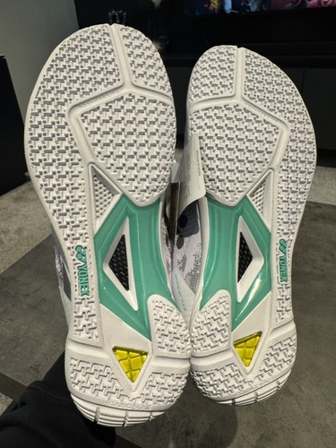 NEW YONEX ECLIPSION Z POWER CUSHION BADMINGTON / SQUASH Trainers Z3 WHITE UK 7.5 - Picture 6 of 16