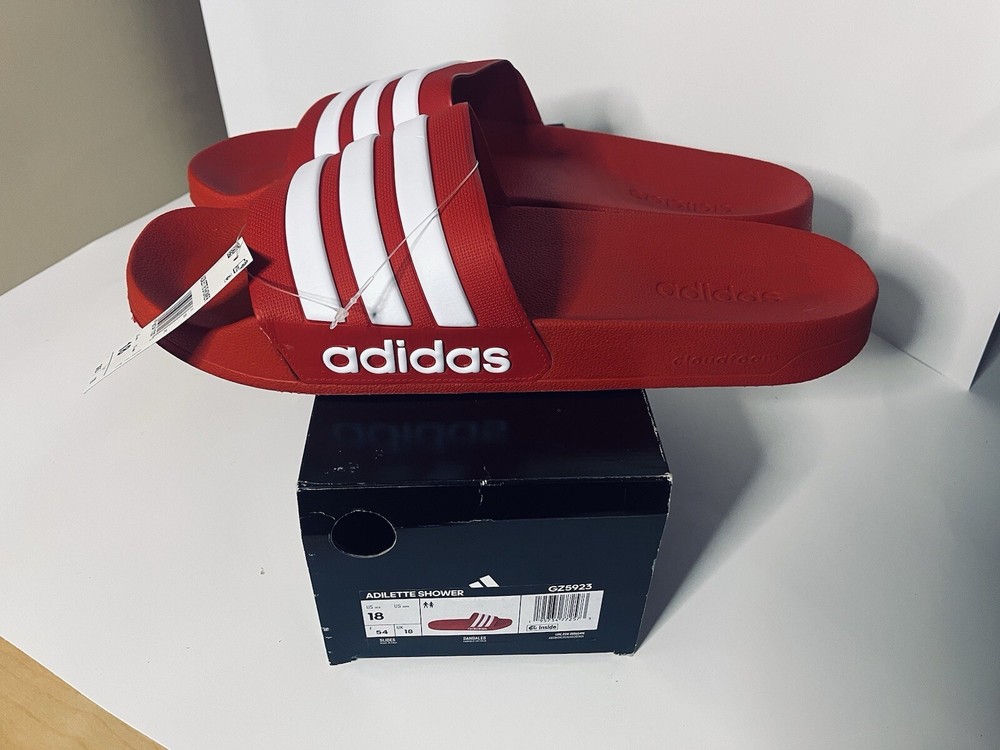 Adidas Red size 18 Sandales
