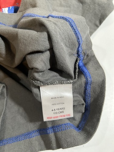 Graphic Tee - Distressed Union Jack Long Sleeve Gray Tee Sz 4-5. VGC - Picture 5 of 6