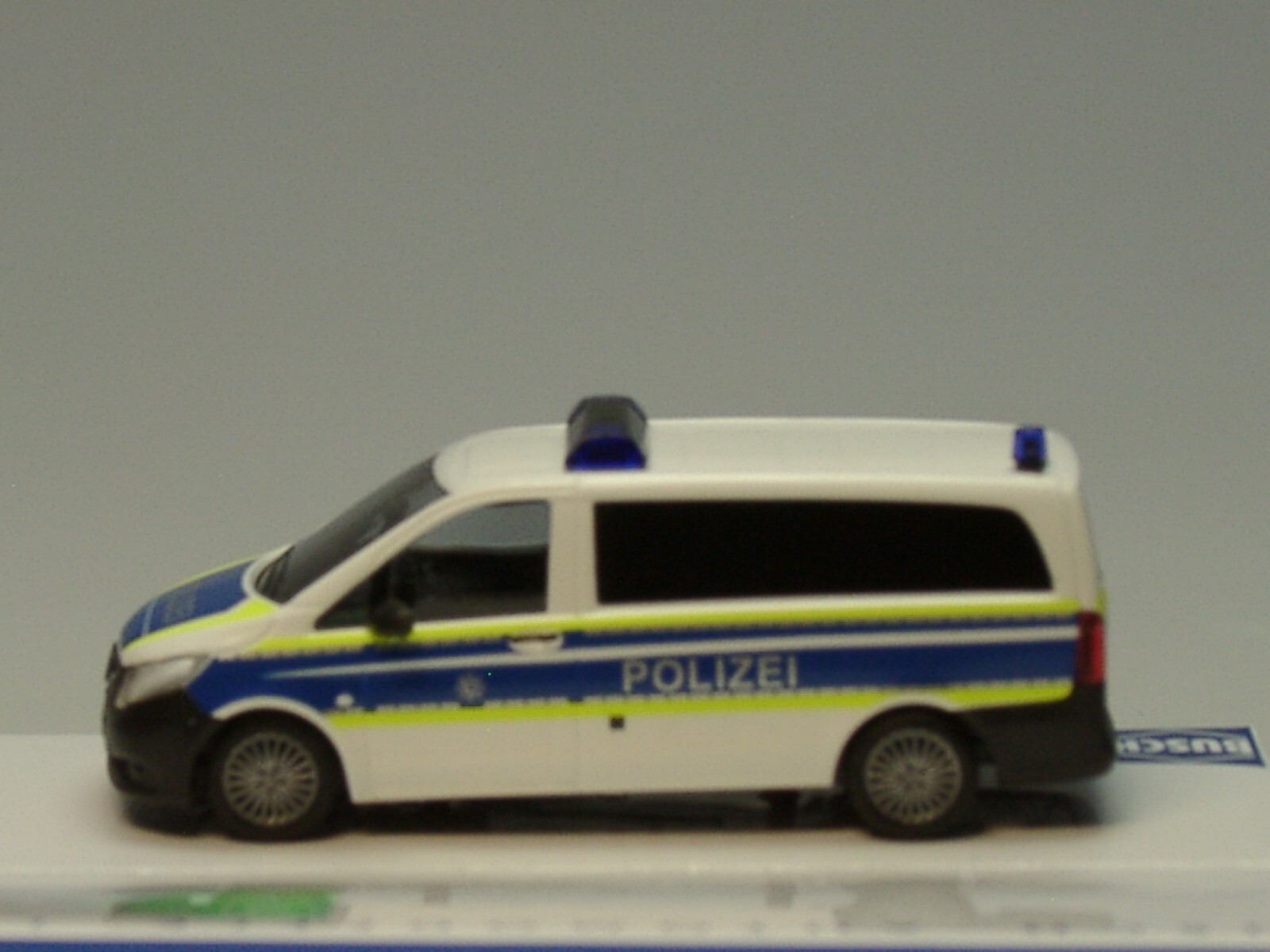 Bild 3 von 6