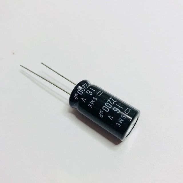 Конденсатор 16v 220mf