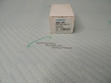 SIEMENS 3SB06-UPF1 30MM ILL PB