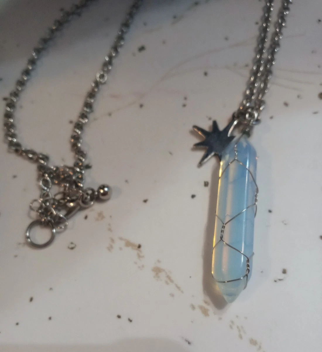 Hot topic shop crystal necklace