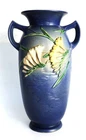 vintage Roseville pottery vase from the "Freesia" pattern, NO RESERVE, NO FLAWS