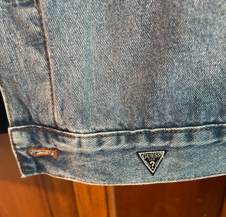 Guess Los Angeles Denim Trucker Jacket Men’s Large Blue Jean corduroy collar - Image 3 of 4