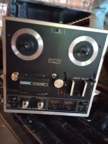 Vintage Working Akai 1721W Stereo Reel-To-Reel Tape Player
