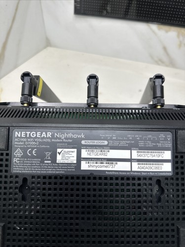 Netgear Nighthawk AC1900 WiFi Modem Router Model D7000v2 - Picture 3 of 6